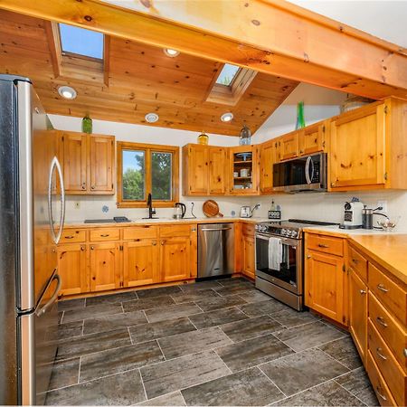 Mountain Blue Vista - Luxury Retreat Near Ski Resorts With Pond, Firepit And Hot Tub Windham Exterior foto